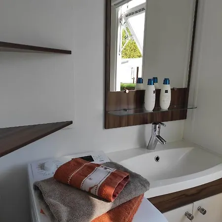 Κάμπινγκ Mobil-home Spacieux, Au Calme, Proche Mimizan *